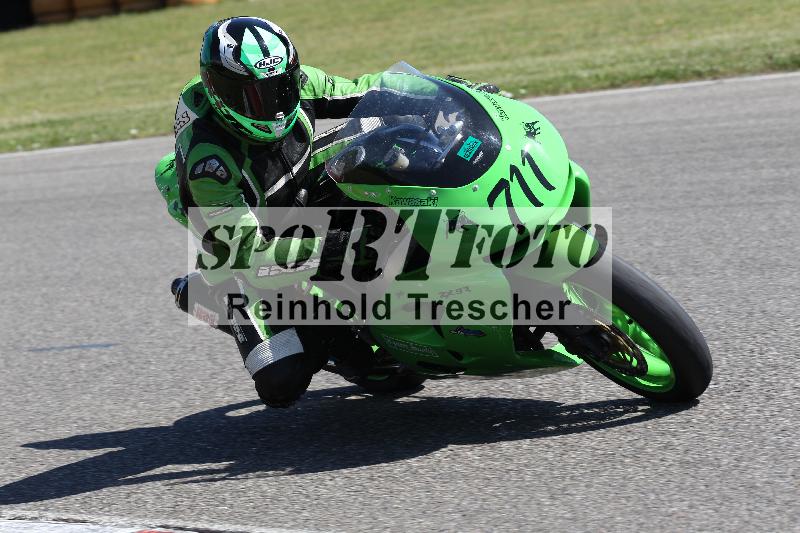 Archiv-2025/17 17.05.2025 PROMAX ADR/Gruppe gruen/711